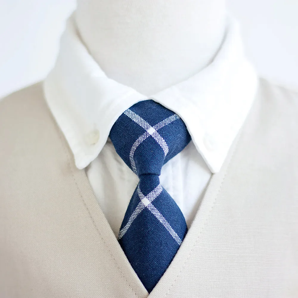 Boy's Bow Tie / Navy Linen Window Pane