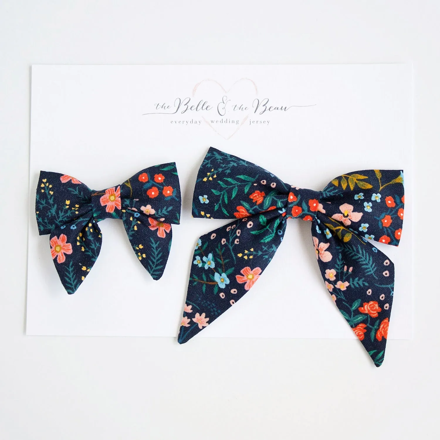 Boy's Bow Tie / Navy Metallic Floral