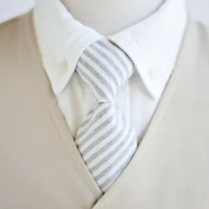 Boy's Necktie / Gray Linen Stripe