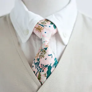 Boy's Necktie / Meadow In Pink